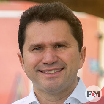 Mauricio Sahuí Rivero Precandidato del PRI a la gubernatura del estado